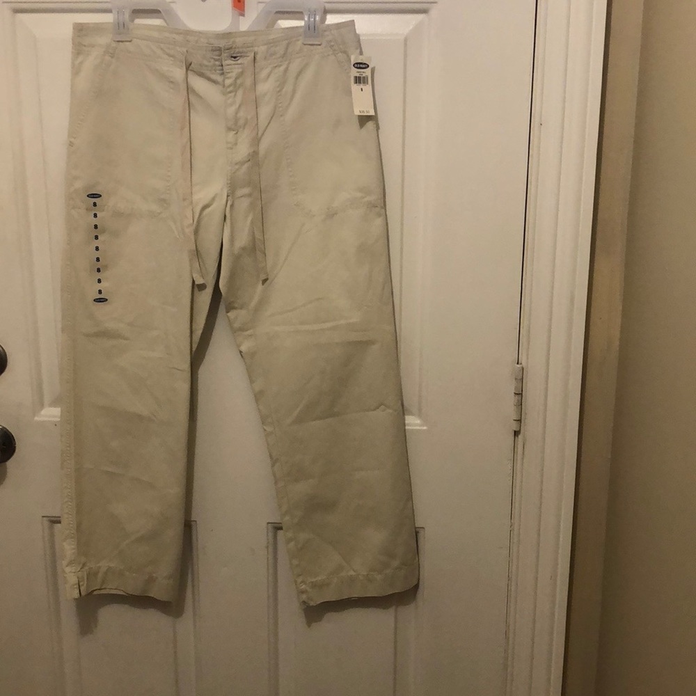 Crop utility style cream color crop pant size 8